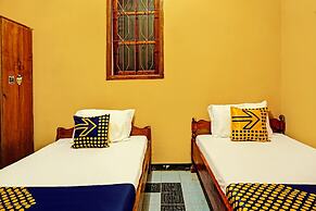 SPOT ON 92450 Homestay Simpang Panji Suroso Syariah