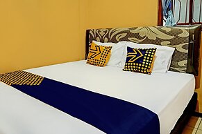 SPOT ON 92450 Homestay Simpang Panji Suroso Syariah