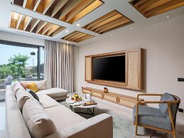 Anda Barut Collection - Ultra All Inclusive