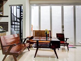 OYO 92479 Pasadena House