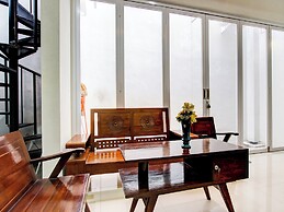 OYO 92479 Pasadena House