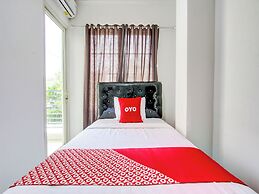 OYO 92479 Pasadena House