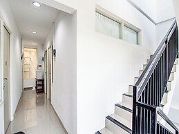 OYO 92479 Pasadena House