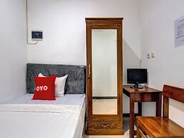 OYO 92479 Pasadena House