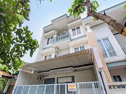 OYO 92479 Pasadena House