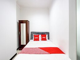 OYO 92479 Pasadena House