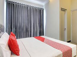 OYO 92479 Pasadena House