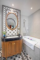 Pavillon Boutique Hotel & Apartment Nha Trang
