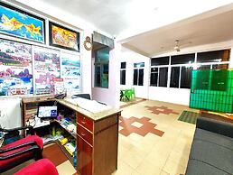 Goroomgo Planet 9 Puri