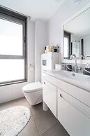 Beach Haven 3BR Apt by Sea N' Rent