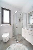 Beach Haven 3BR Apt by Sea N' Rent