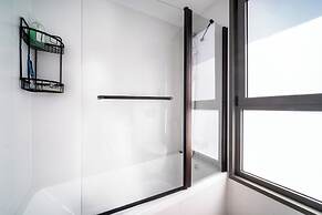 Beach Haven 3BR Apt by Sea N' Rent