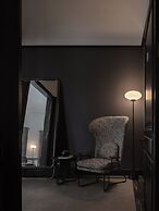 OPARTMENT The Far Eastern Hotel