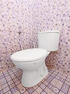 OYO 91744 Hotel GemilangNearPuncak Pusuk Sembalun