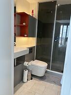 Delightfully Spacious Bright 2bedroom