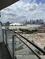 Delightfully Spacious Bright 2bedroom