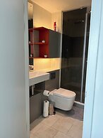 Delightfully Spacious Bright 2bedroom