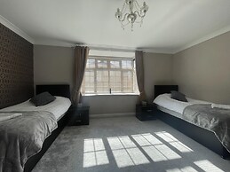 Luxurious Kitchen Lrg Bedrooms Holiday Freeparking