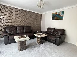 Luxurious Kitchen Lrg Bedrooms Holiday Freeparking