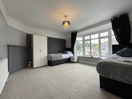 Luxurious Kitchen Lrg Bedrooms Holiday Freeparking