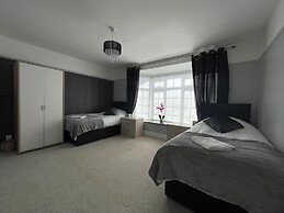 Luxurious Kitchen Lrg Bedrooms Holiday Freeparking