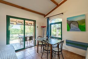 Residence con piscina a Guardistallo