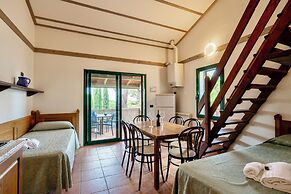 Residence con piscina a Guardistallo