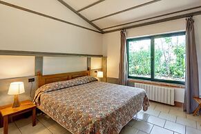 Residence con piscina a Guardistallo