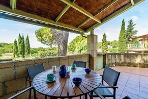 Residence con piscina a Guardistallo