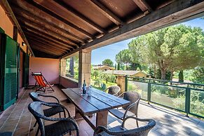 Residence con piscina a Guardistallo
