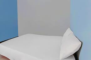 SPOT ON 92507 Sukandi Homestay Near The Semeton Homestay