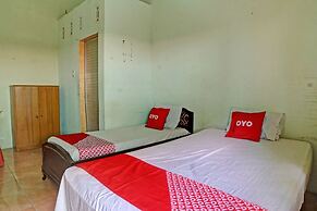 SPOT ON 91966 Onasis Syariah Inn