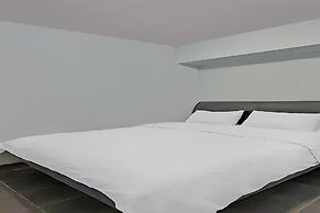 SPOT ON 92236 Kediri Family Homestay