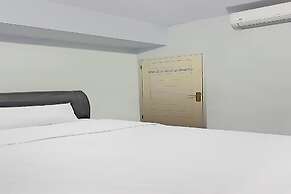 SPOT ON 92236 Kediri Family Homestay