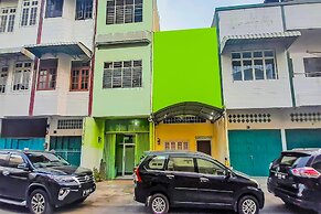 SPOT ON 92236 Kediri Family Homestay