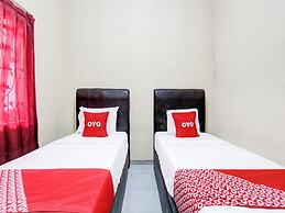 Super OYO 92511 Griya Dias  Syariah