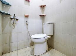 Super OYO 92511 Griya Dias  Syariah