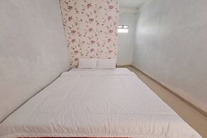 OYO 92520 Safira Guest House Danau Ranau