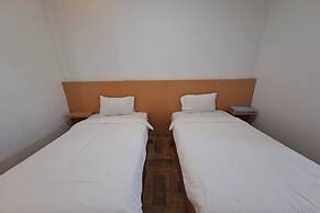 OYO 92520 Safira Guest House Danau Ranau