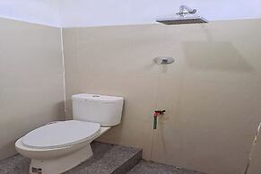 OYO 92520 Safira Guest House Danau Ranau