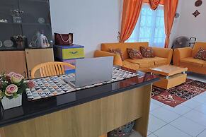 OYO 92520 Safira Guest House Danau Ranau