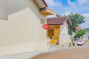 Super OYO 3839 Wisma Bambu Syariah