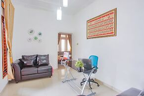 Super OYO 3839 Wisma Bambu Syariah