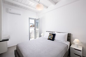 Hosting Moments Private Pool Holiday Home