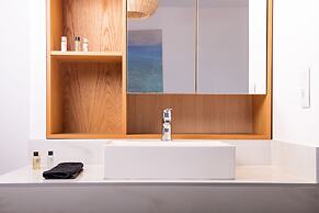 Hosting Moments Private Pool Holiday Home