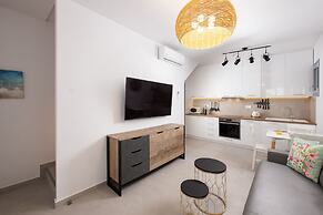 Hosting Moments Private Pool Holiday Home