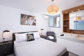 Hosting Moments Private Pool Holiday Home