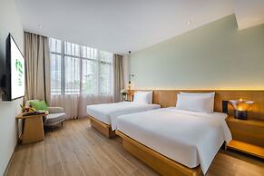 Holiday Inn Wuyi Mountain Water Village by IHG