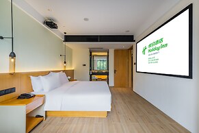 Holiday Inn Wuyi Mountain Water Village by IHG