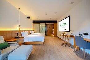 Holiday Inn Wuyi Mountain Water Village by IHG